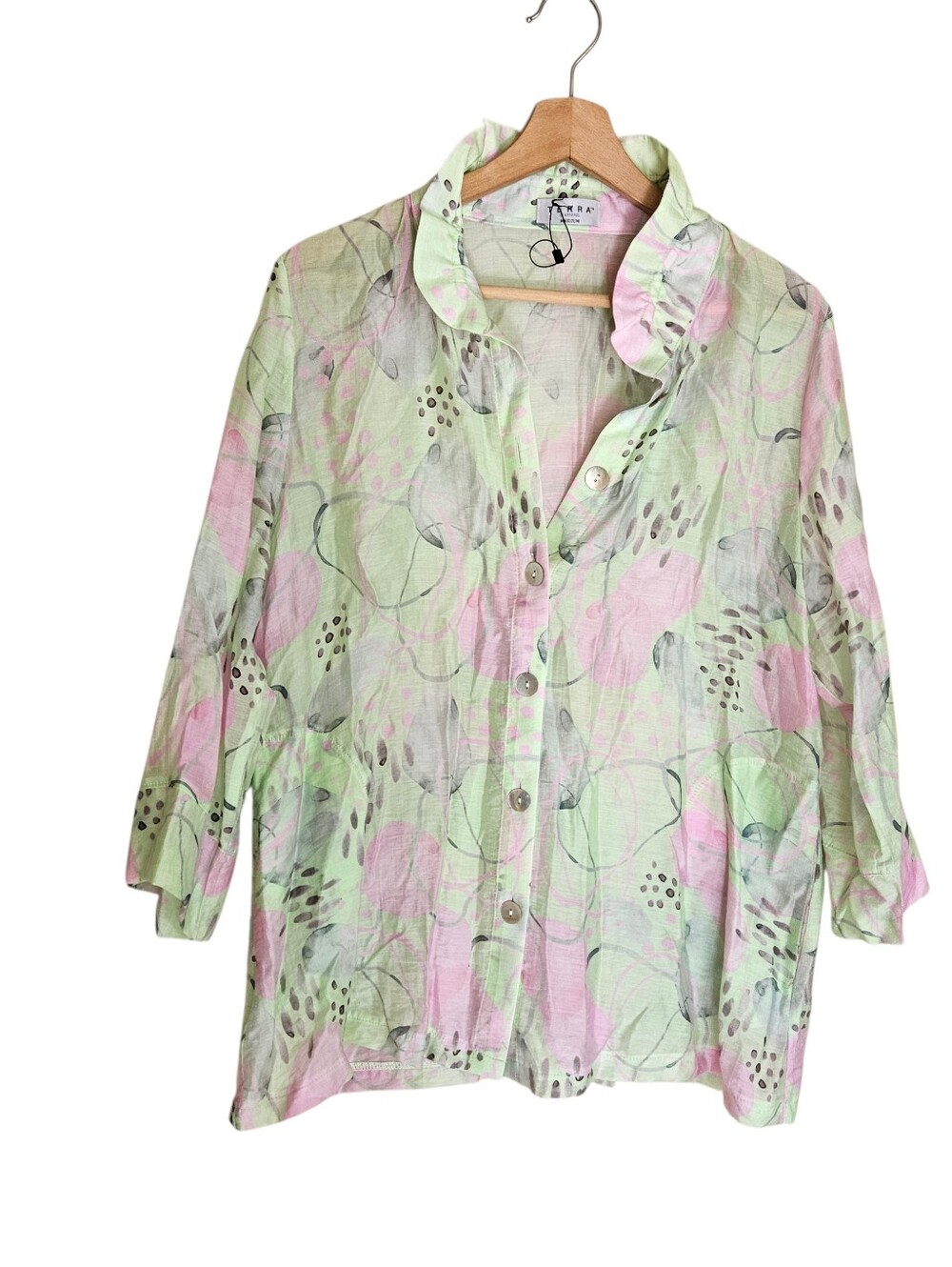 Terra Sj Apparel Bloude Watercolor Floral Painting Preppy Coastal Grandmother